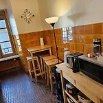 Geneva Gem Spacious Apt For 4 Inc Free Bus Pass
