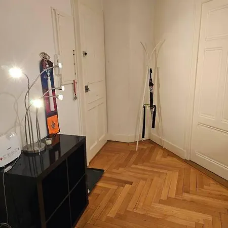 Appartement Gem Spacious Apt For 4 Inc Free Bus Pass
